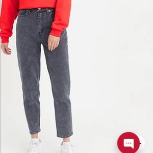 Levis mom jeans